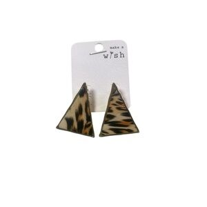 Earrings leopard print gold accent NWT